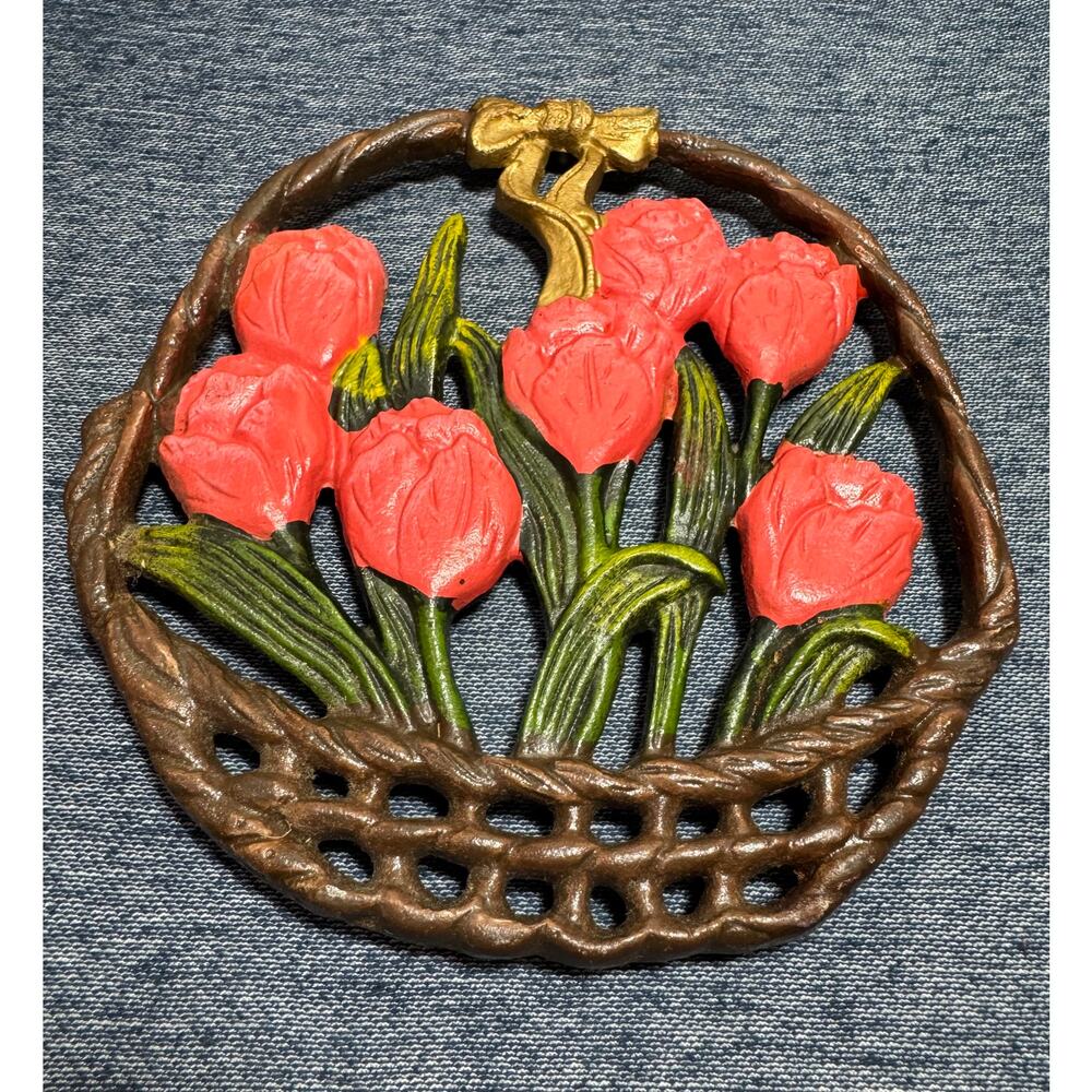 Vintage Cast Iron Floral Basket of Tulips Footed Trivet Wall Hanging Plaque - Picture 7 of 7